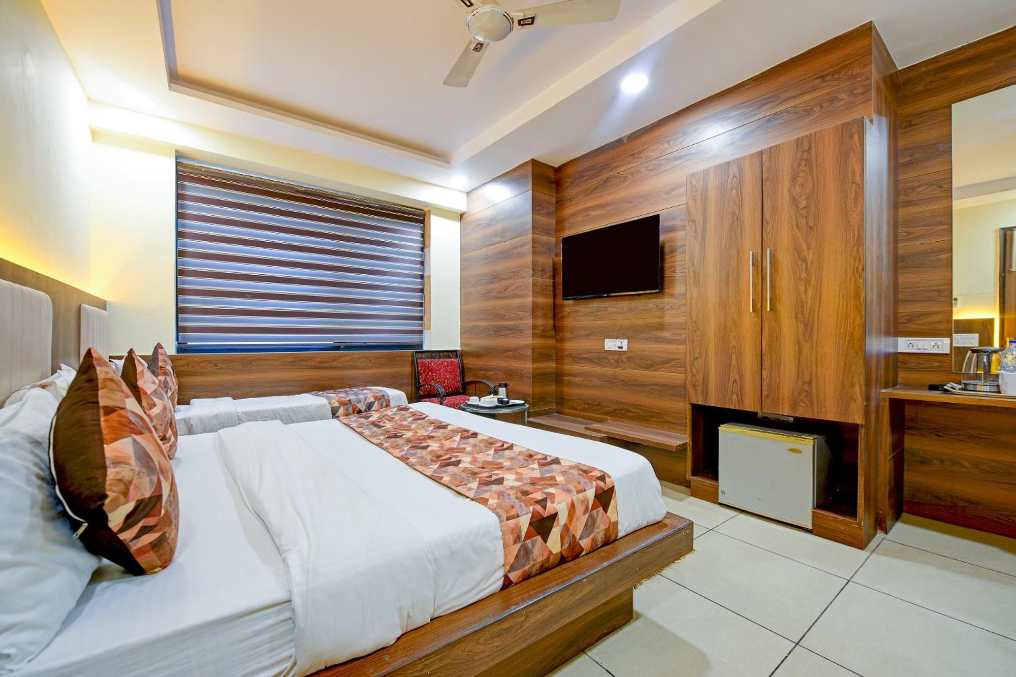 Hotel Le Grand - Walk-In From Rk Ashram Metro Station Nové Dillí Exteriér fotografie