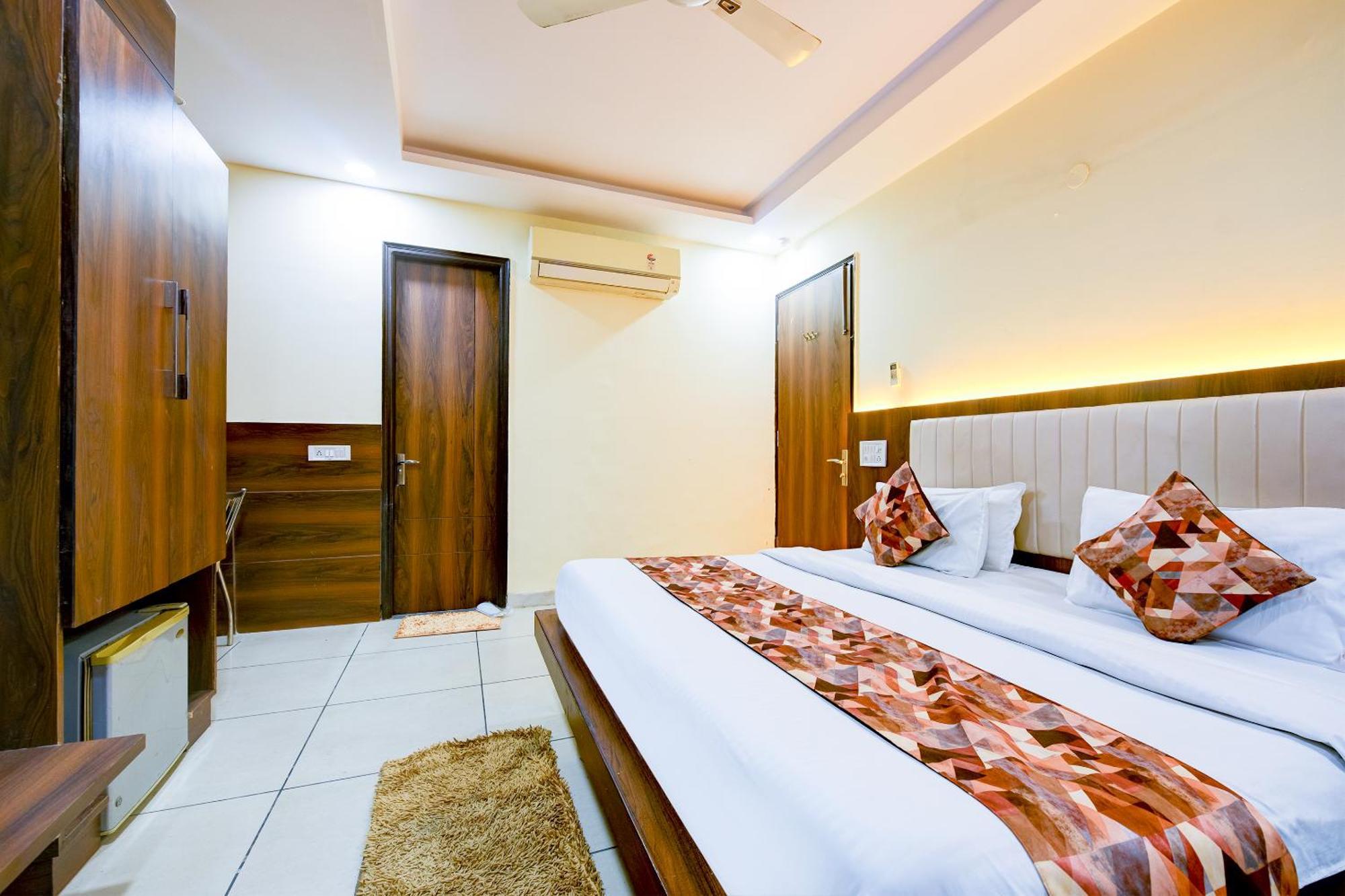 Hotel Le Grand - Walk-In From Rk Ashram Metro Station Nové Dillí Exteriér fotografie